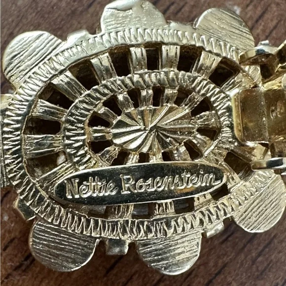 Nettie Rosenstein Gold Tone  Rhinestone Bracelet & Earrings Vintage Glam Signed - Picture 9 of 15